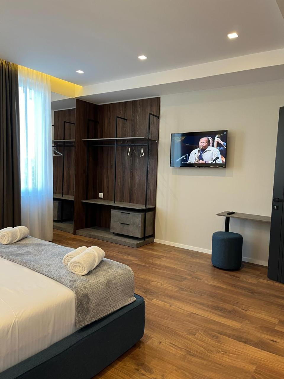 North Alb Hotel Шкодер Екстер'єр фото